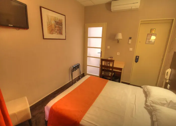 Des Trois Gares Hotel Paris