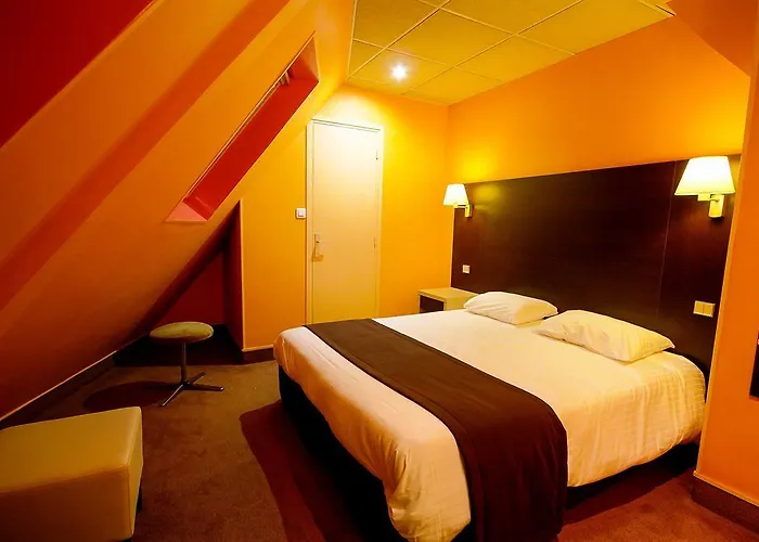 Des Trois Gares Hotel 3*