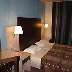 데 트루아 가르 3* 파리