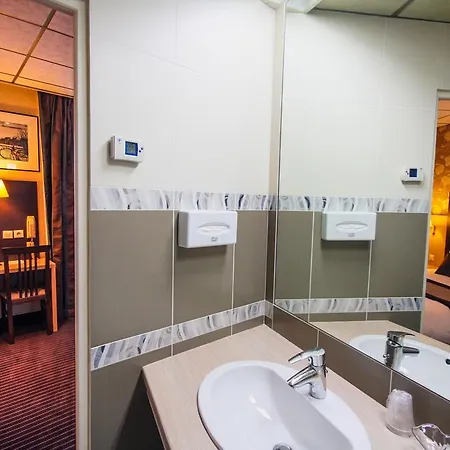 Hotel Des Trois Gares 3*