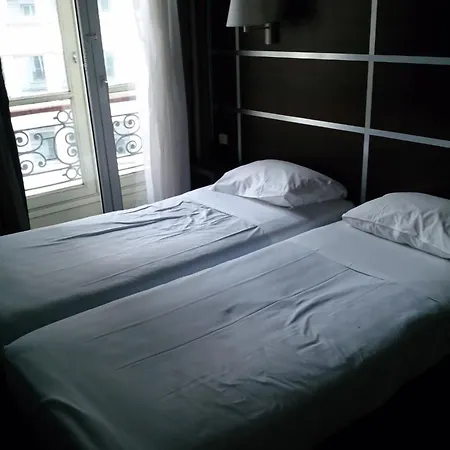 Hotel Des Trois Gares