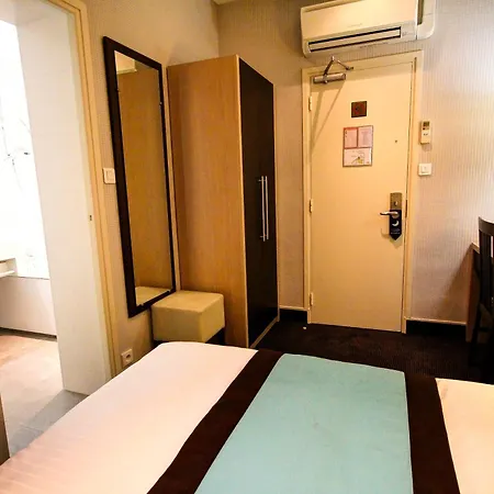 Hotel Des Trois Gares Paris