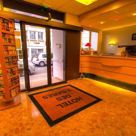 Отель Des Trois Gares 3*