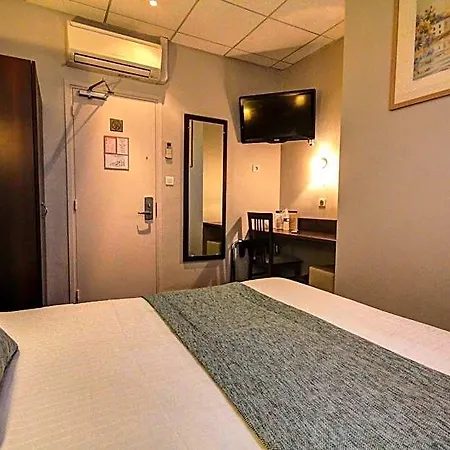 Des Trois Gares Hotel