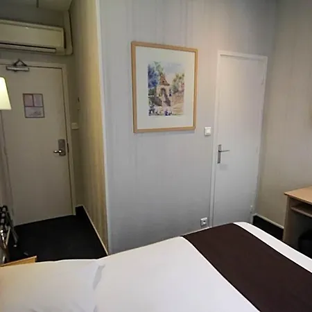 Des Trois Gares Hotel