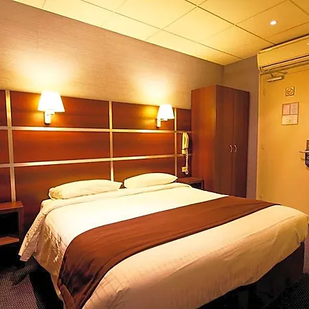 Des Trois Gares Hotel Parijs