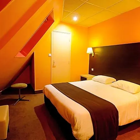 Des Trois Gares Hotel 3*