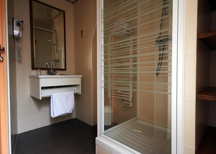 호텔 데 트루아 가르 파리