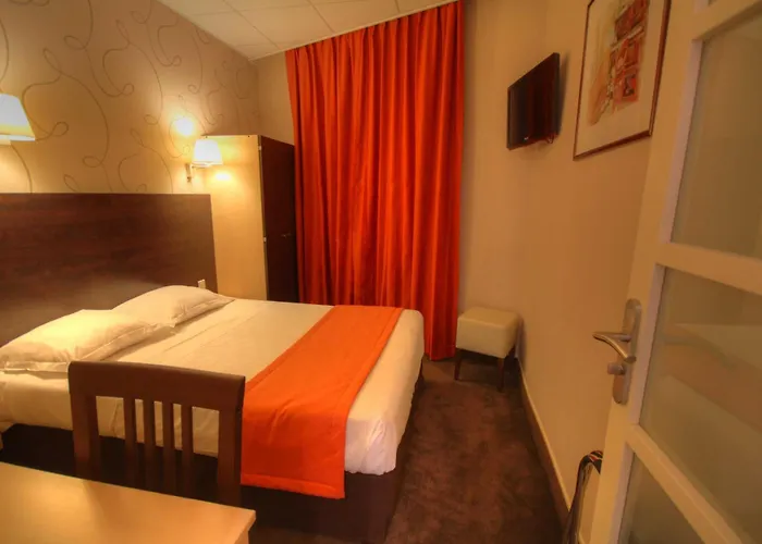 데 트루아 가르 3* 파리