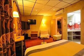 호텔 데 트루아 가르