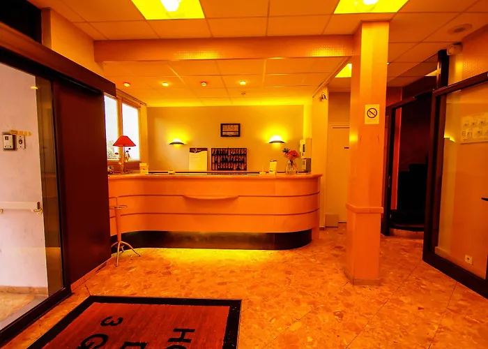 호텔 데 트루아 가르 3*