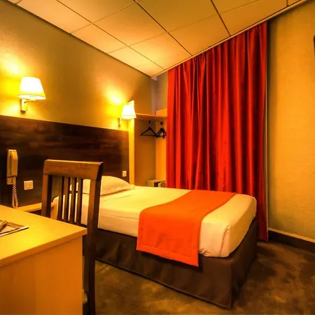 Des Trois Gares Hotel Paris