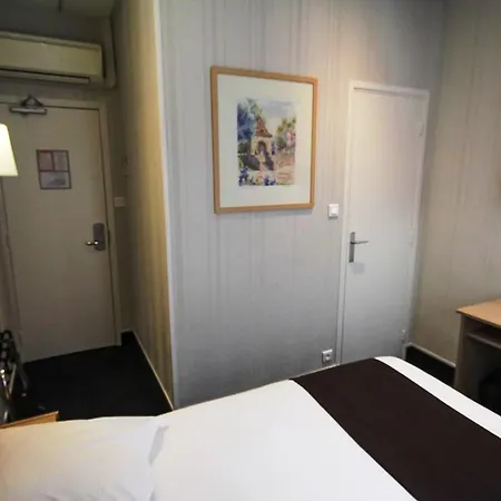 Des Trois Gares Hotel Paris