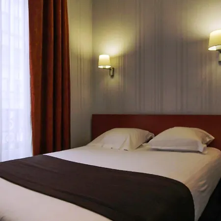 Des Trois Gares Paris