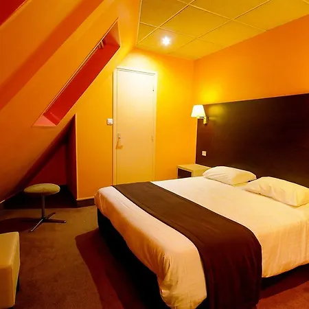 Des Trois Gares Hotel 3*