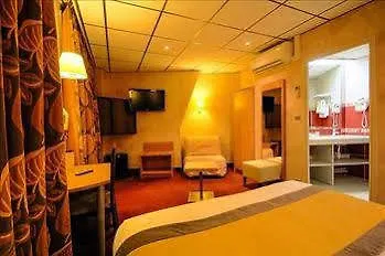 Des Trois Gares Hotel Paris
